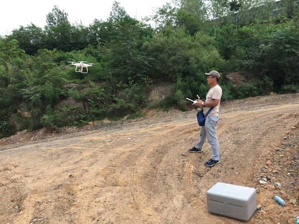 無人機測繪（礦山環(huán)境恢復治理與土地復墾勘察設計項目）_副本.jpg