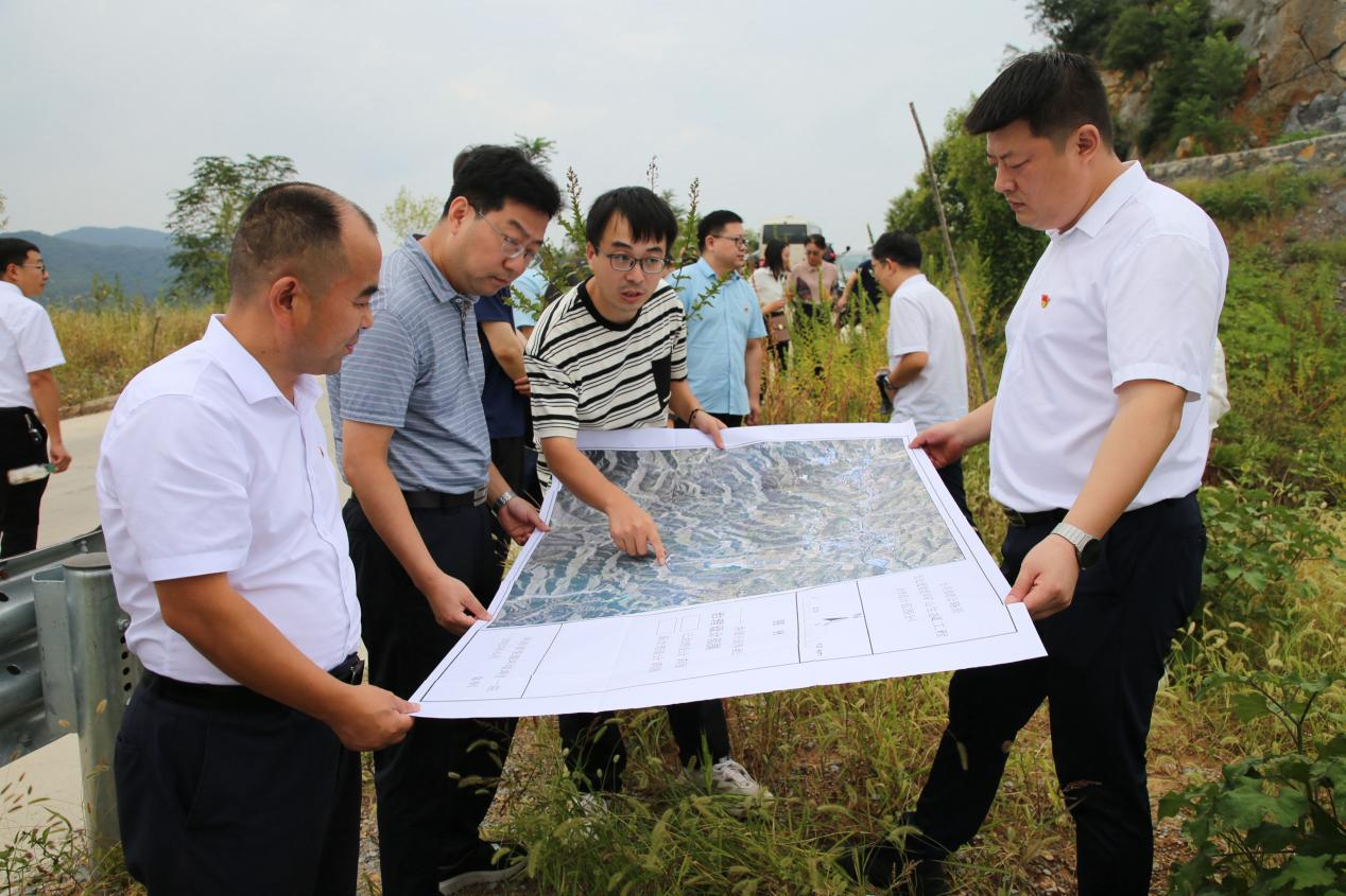 實(shí)地了解秦嶺東段（鞏義）項(xiàng)目進(jìn)展情況.png